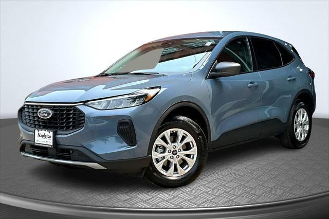 used 2025 Ford Escape car, priced at $30,423
