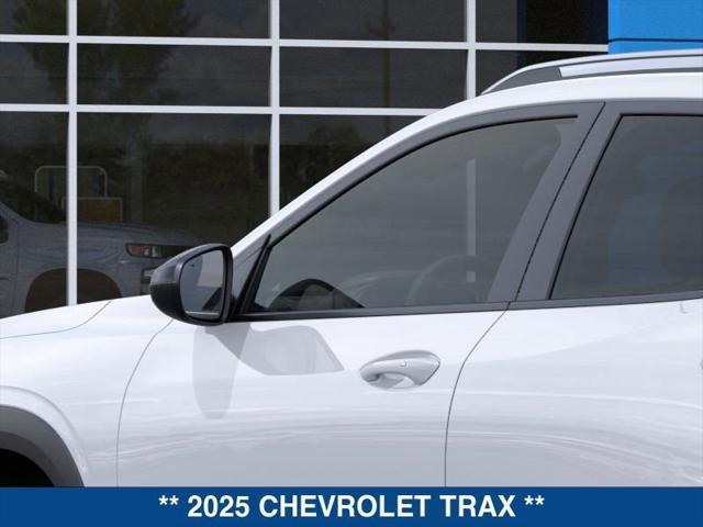 new 2025 Chevrolet Trax car, priced at $25,690