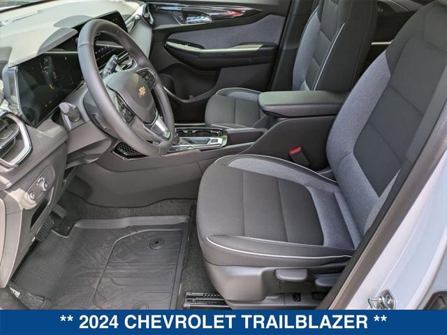 new 2024 Chevrolet TrailBlazer car, priced at $24,695