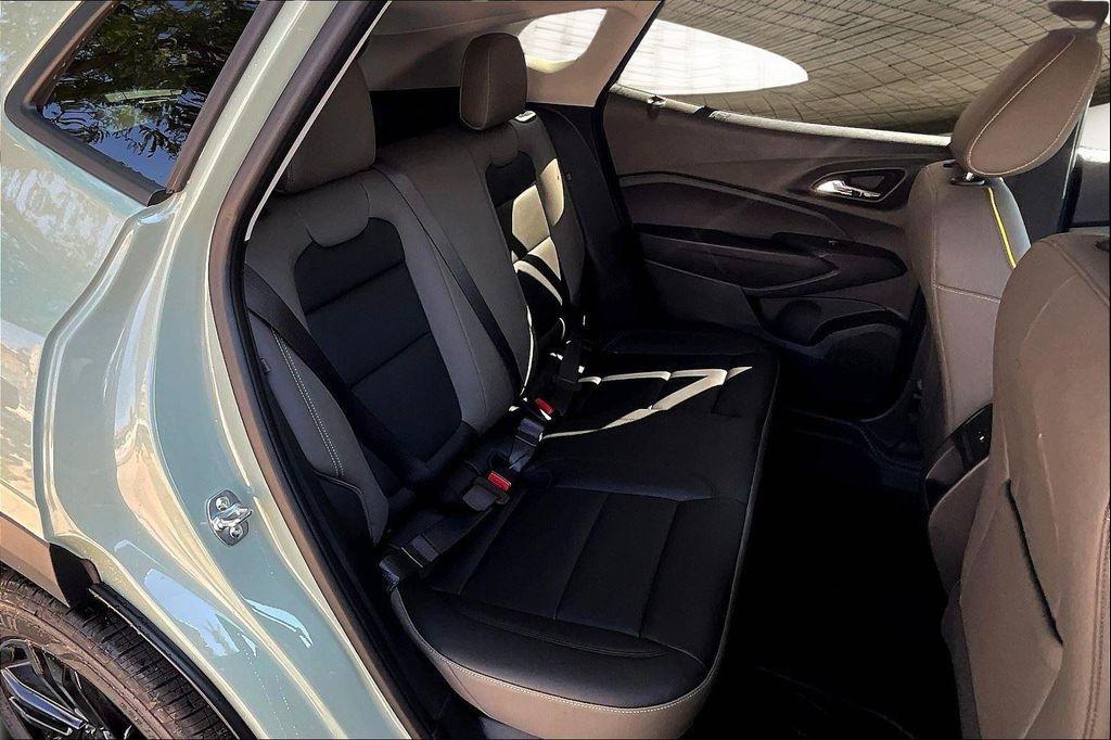 new 2025 Chevrolet Trax car, priced at $25,845