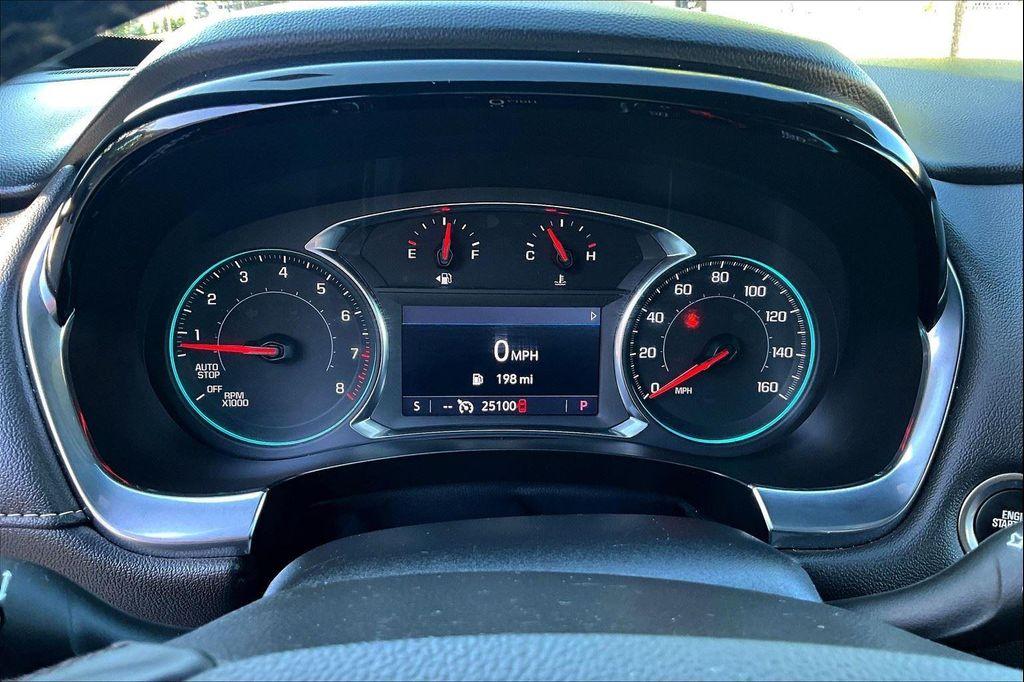 used 2023 Chevrolet Traverse car, priced at $35,075