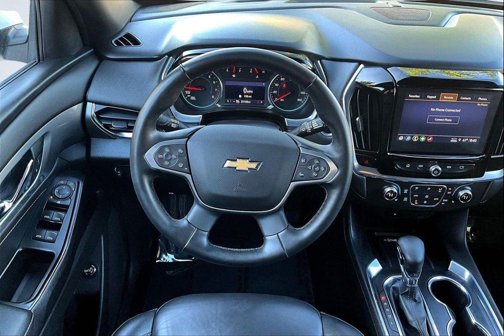 used 2023 Chevrolet Traverse car, priced at $35,075