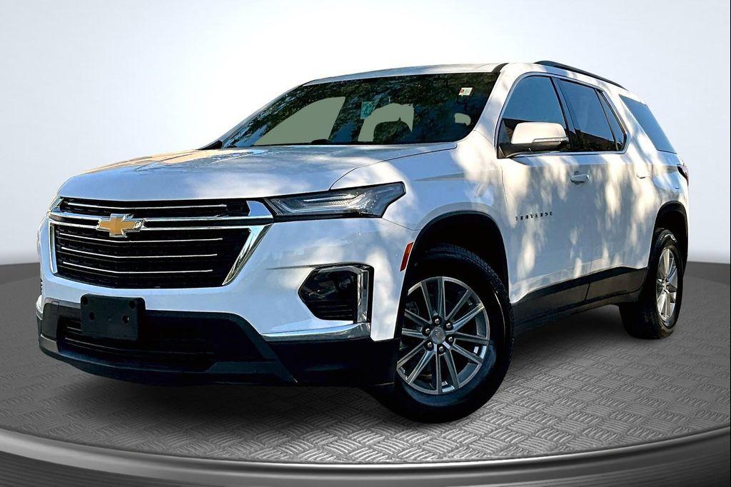 used 2023 Chevrolet Traverse car