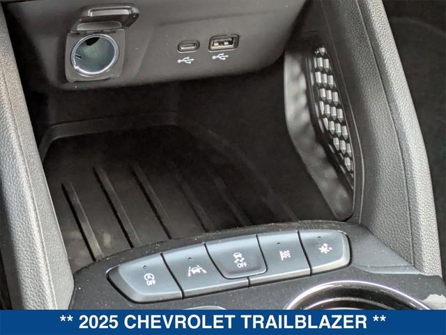 new 2025 Chevrolet TrailBlazer car, priced at $24,990