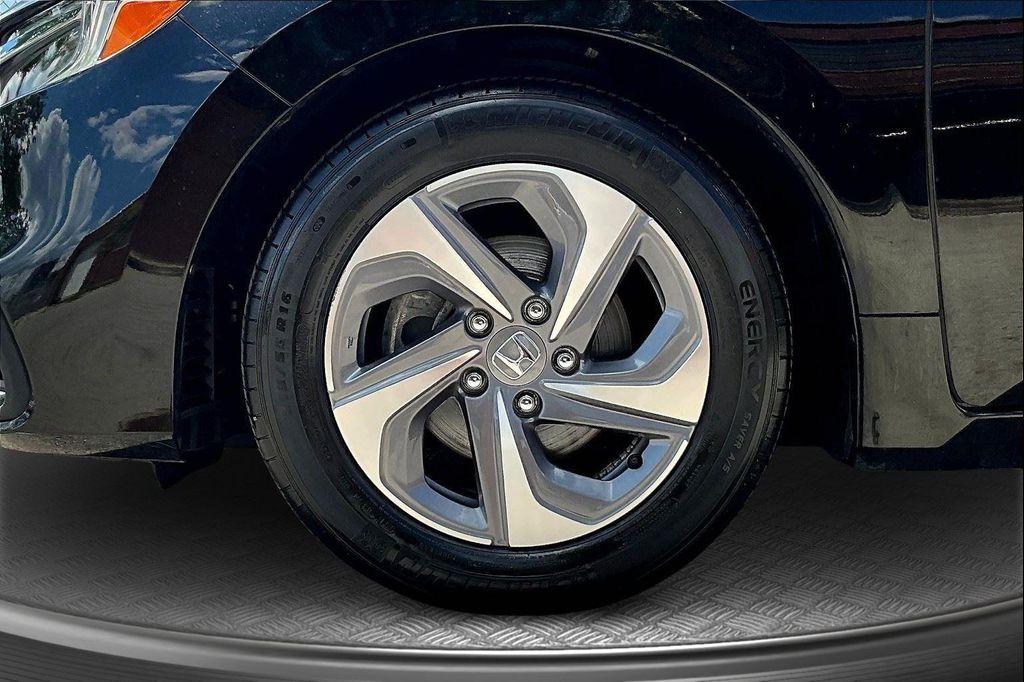 used 2020 Honda Insight car, priced at $23,291