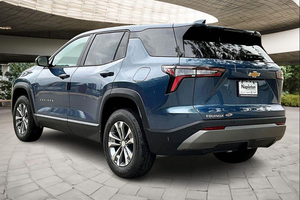 new 2026 Chevrolet Equinox car, priced at $29,842