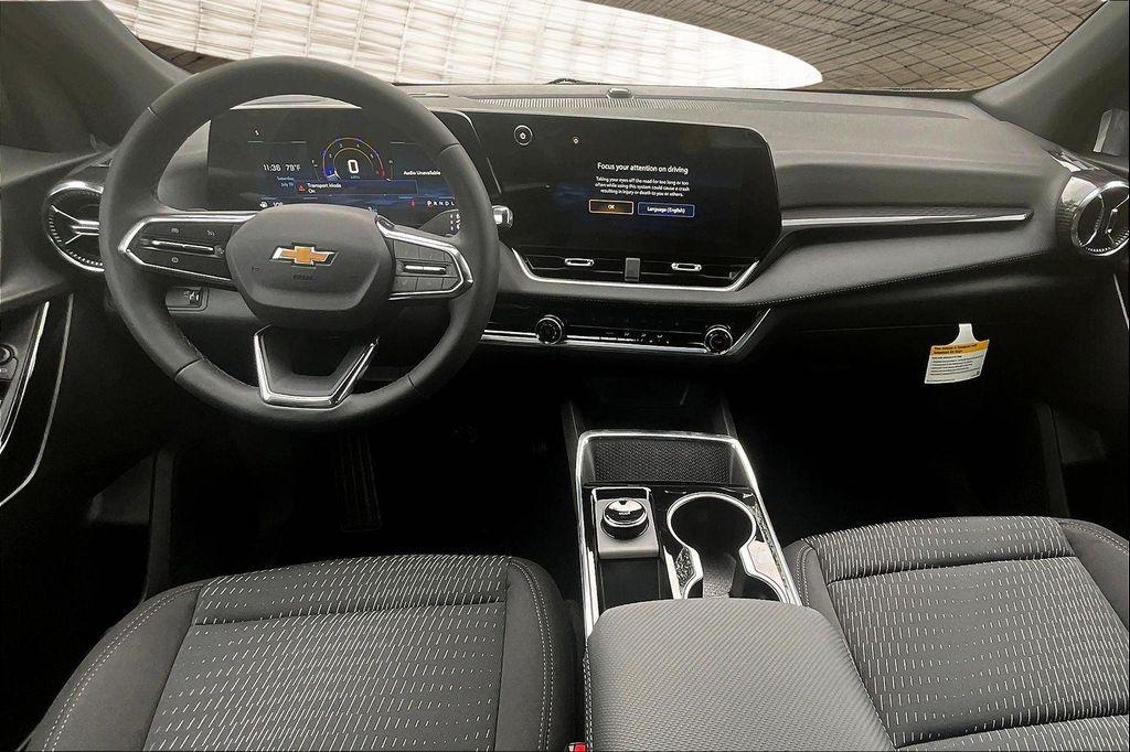 new 2026 Chevrolet Equinox car, priced at $29,842