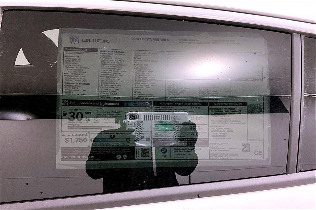 new 2025 Buick Envista car, priced at $24,315