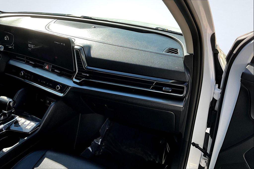 used 2023 Kia Sportage car, priced at $17,996