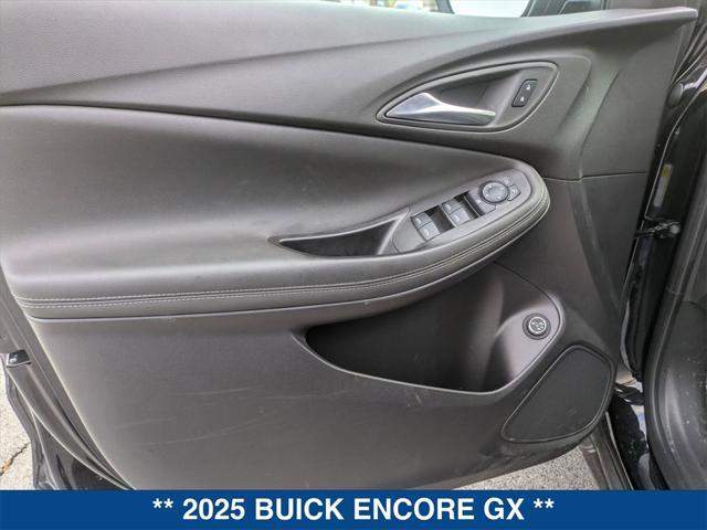 new 2025 Buick Encore GX car, priced at $30,530