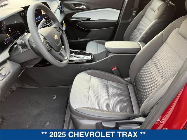 new 2025 Chevrolet Trax car, priced at $23,095