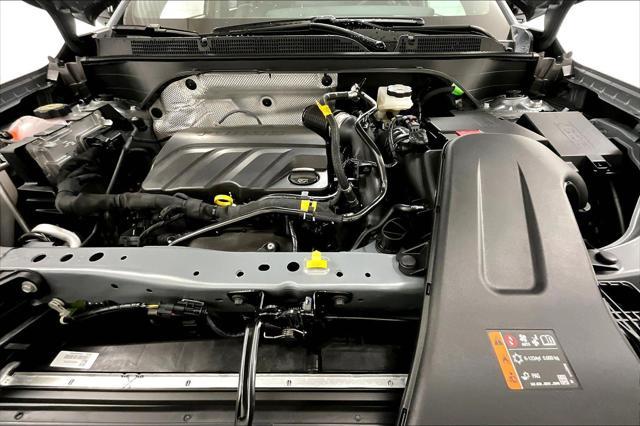 new 2025 Buick Envista car, priced at $27,985