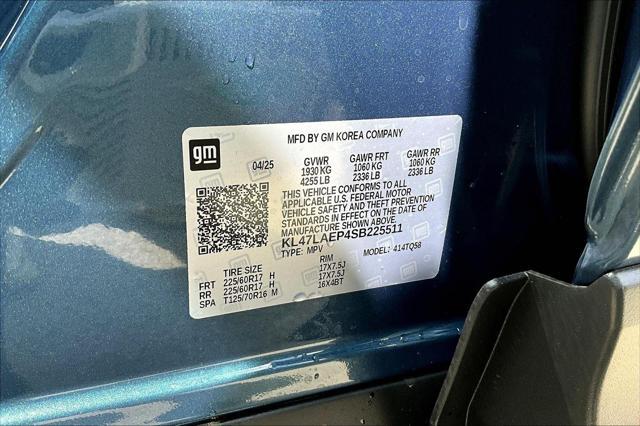 new 2025 Buick Envista car, priced at $27,280