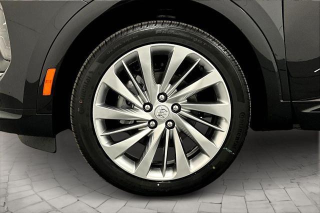 new 2025 Buick Envision car, priced at $45,595