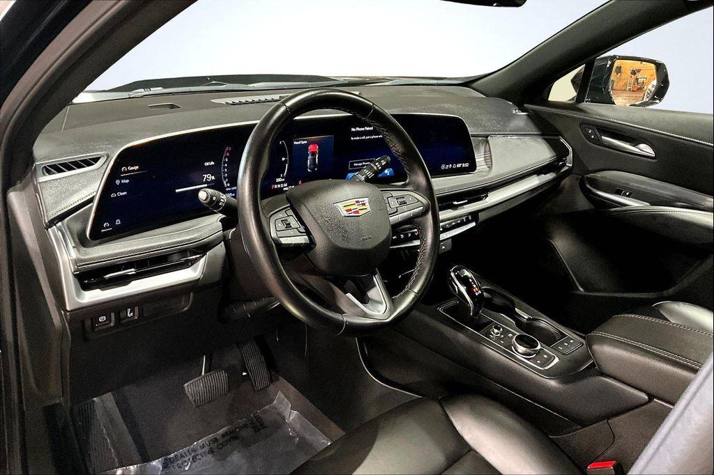 used 2025 Cadillac XT4 car, priced at $36,896