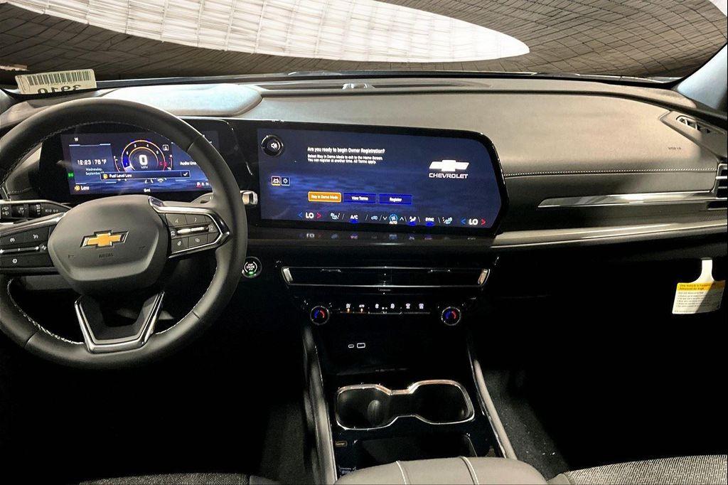 new 2026 Chevrolet Traverse car, priced at $41,609