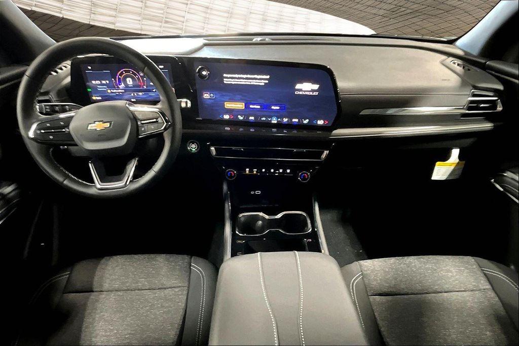 new 2026 Chevrolet Traverse car, priced at $41,609