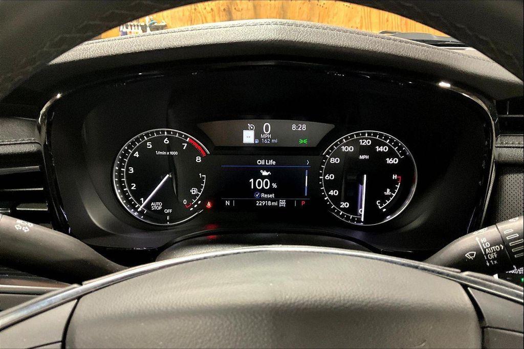 used 2025 Cadillac XT5 car, priced at $41,890