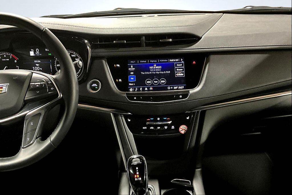 used 2025 Cadillac XT5 car, priced at $41,890