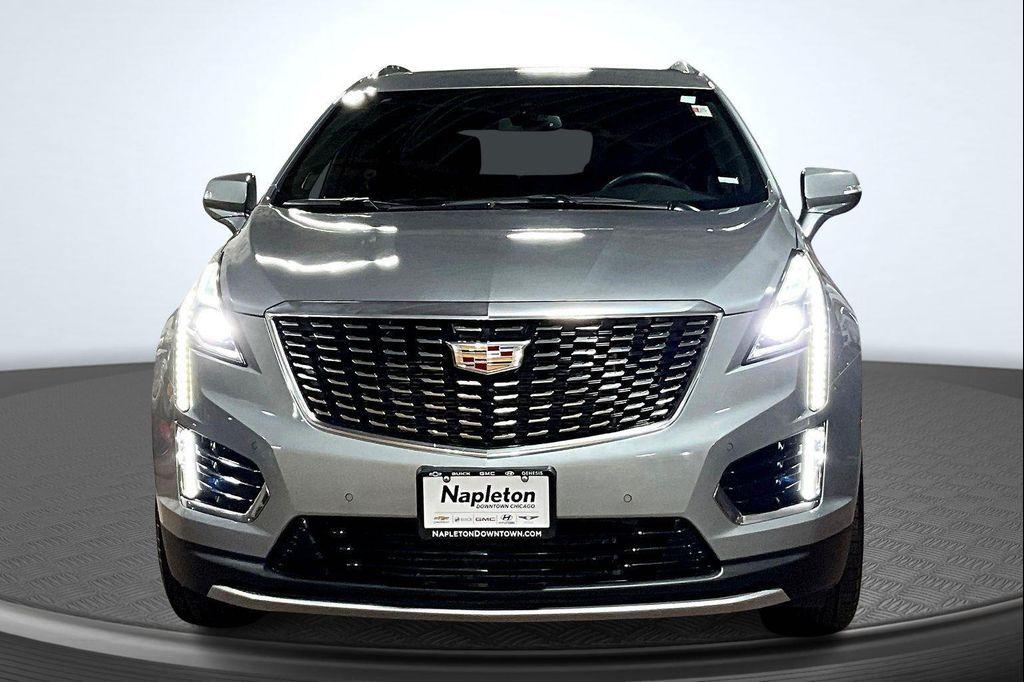 used 2025 Cadillac XT5 car, priced at $41,890