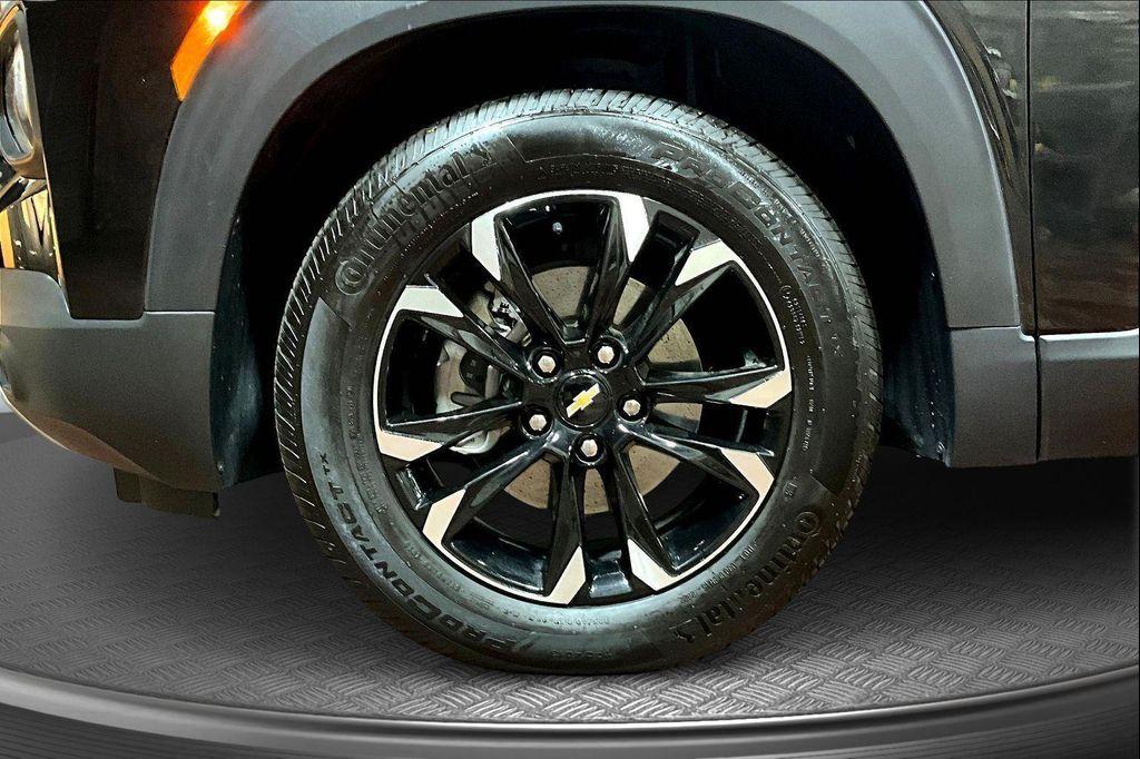 used 2023 Chevrolet TrailBlazer car, priced at $20,991