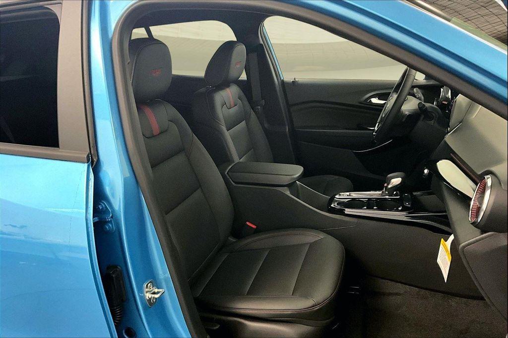 new 2025 Chevrolet Trax car, priced at $24,990
