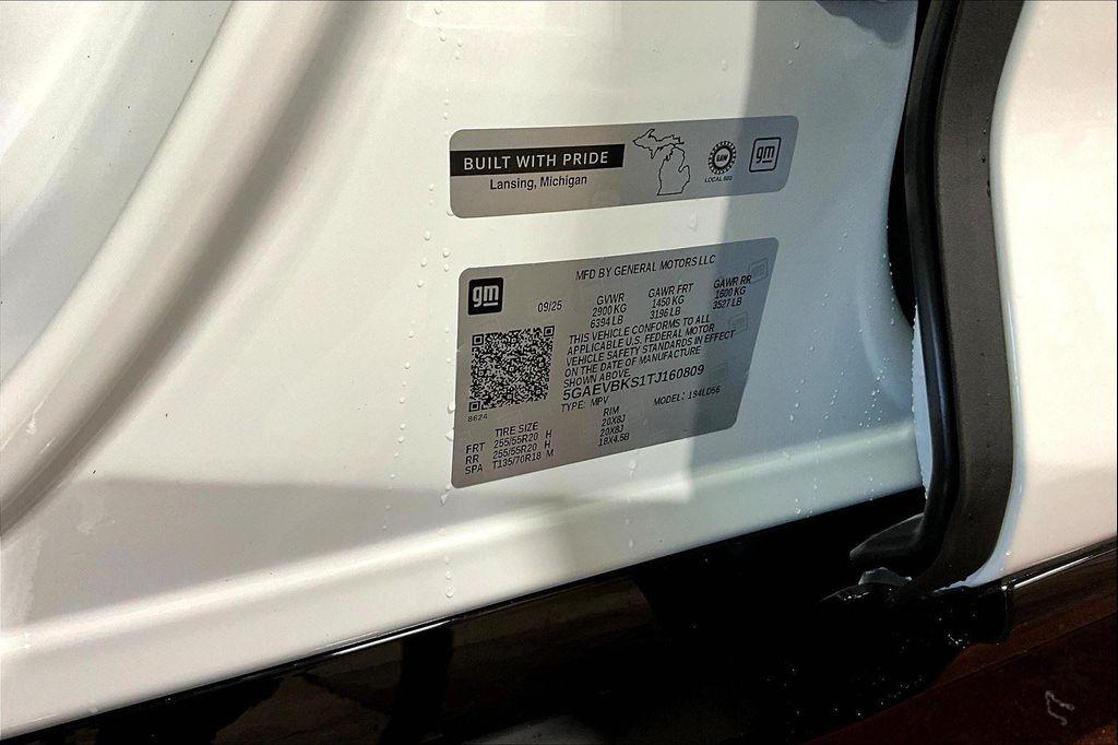 new 2026 Buick Enclave car, priced at $53,257