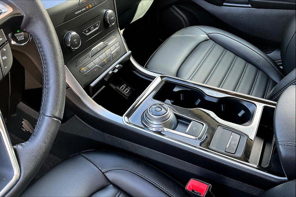 used 2020 Ford Edge car, priced at $22,889