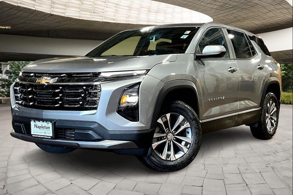 new 2026 Chevrolet Equinox car, priced at $31,810