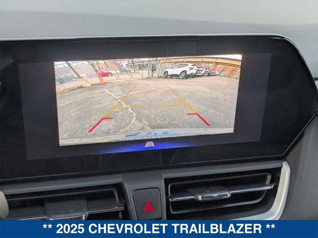 new 2025 Chevrolet TrailBlazer car, priced at $23,790