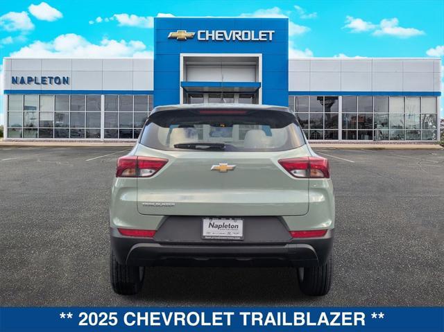 new 2025 Chevrolet TrailBlazer car, priced at $23,790