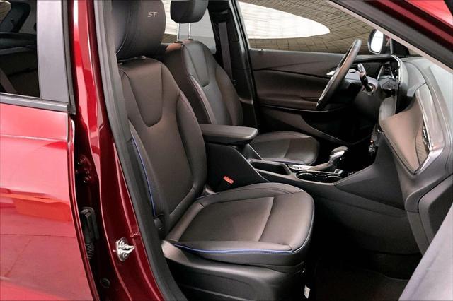 new 2025 Buick Encore GX car, priced at $32,375