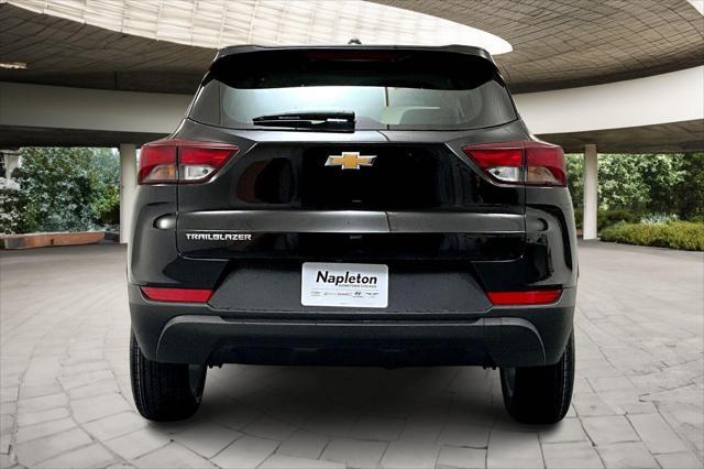 new 2025 Chevrolet TrailBlazer car, priced at $23,895