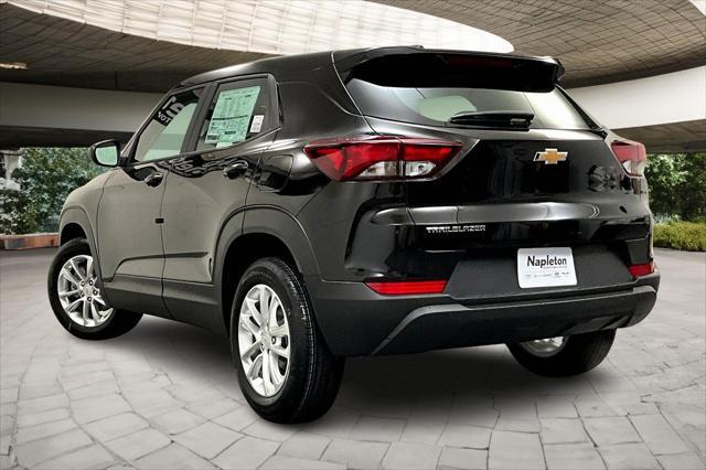 new 2025 Chevrolet TrailBlazer car, priced at $23,895