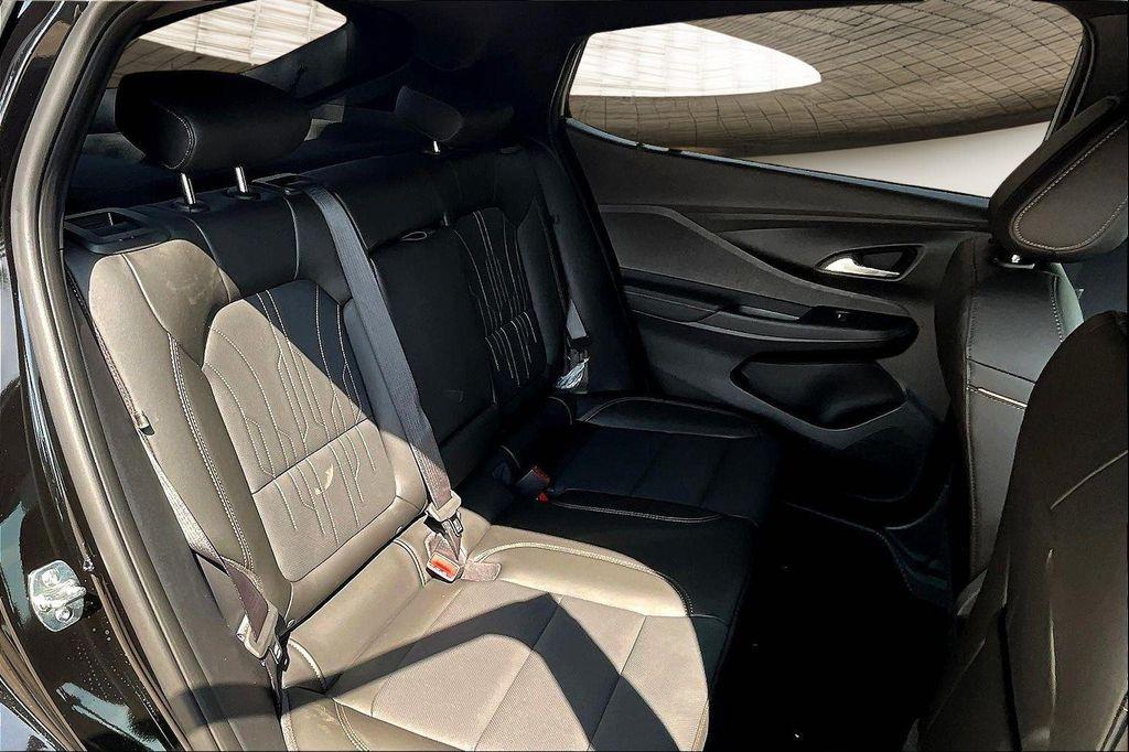 new 2025 Buick Envista car, priced at $29,935