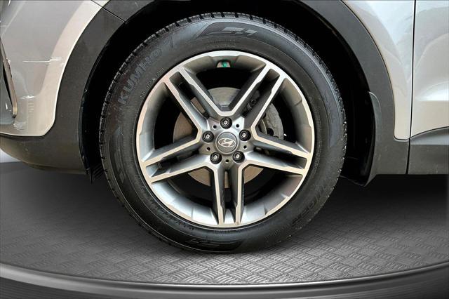 used 2018 Hyundai Santa Fe car, priced at $21,898