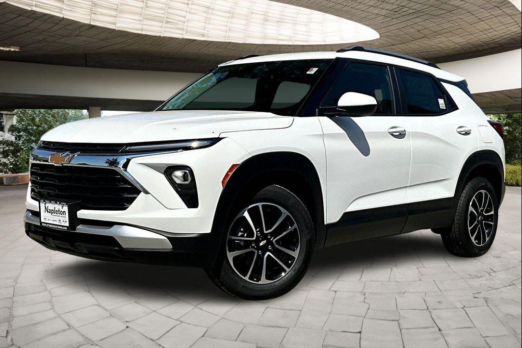new 2026 Chevrolet TrailBlazer car, priced at $25,517