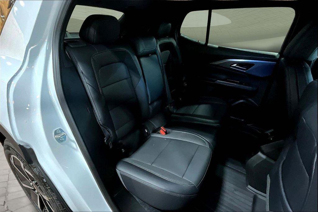 new 2026 Chevrolet Equinox EV car, priced at $44,290