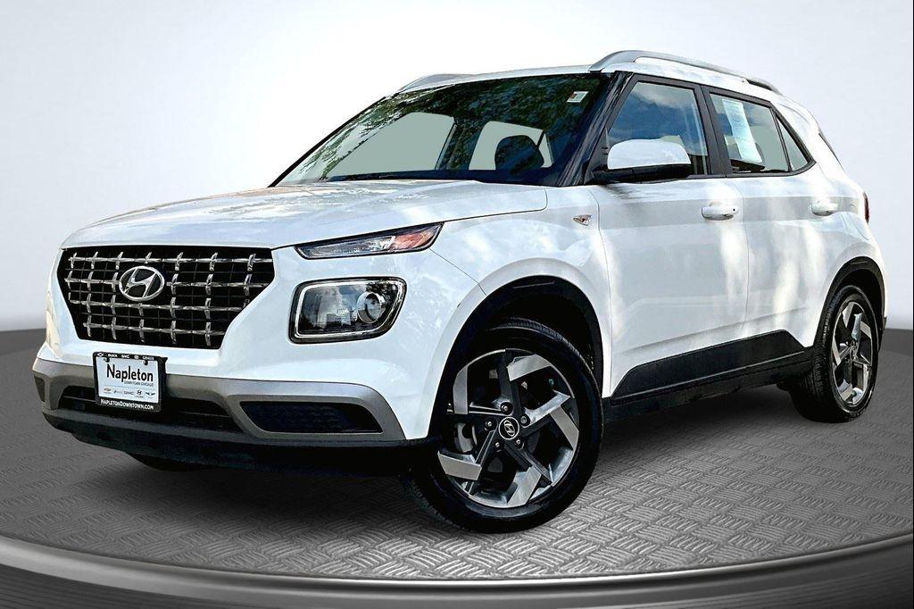 used 2024 Hyundai Venue car, priced at $21,381
