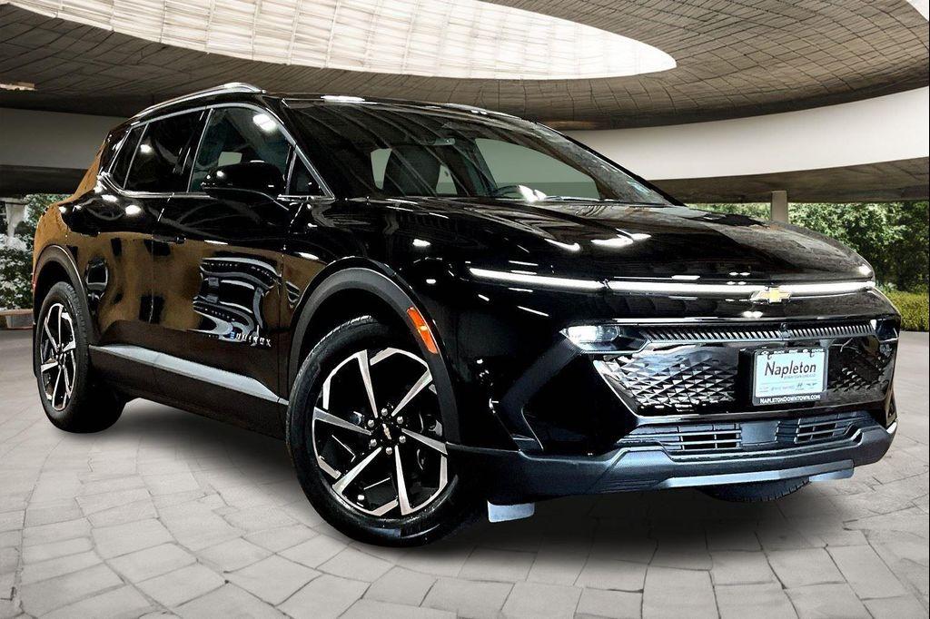 new 2026 Chevrolet Equinox EV car, priced at $44,290