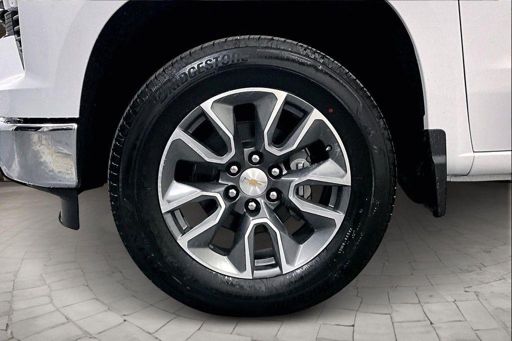 new 2025 Chevrolet Silverado 1500 car, priced at $52,782