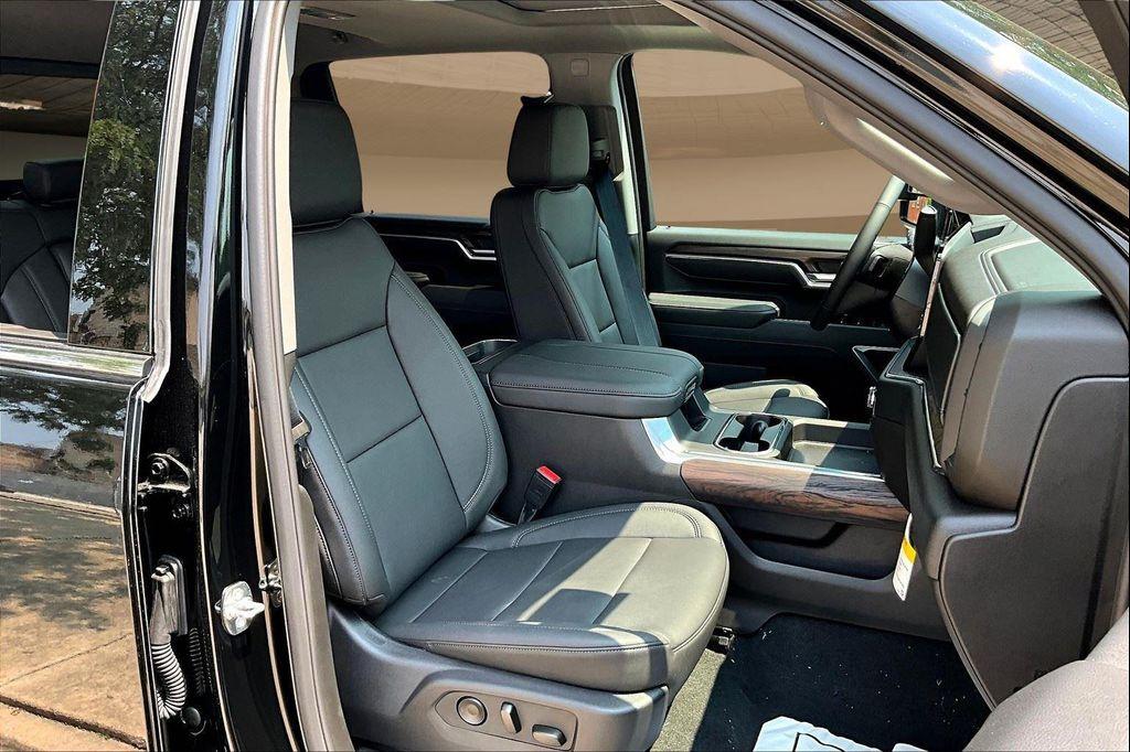 new 2025 GMC Sierra 2500 car, priced at $69,280