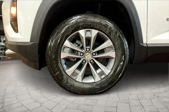 new 2026 Chevrolet Equinox car, priced at $30,351