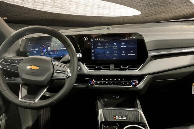 new 2026 Chevrolet Equinox car, priced at $30,351