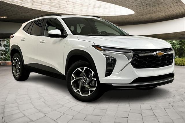 new 2025 Chevrolet Trax car, priced at $24,690