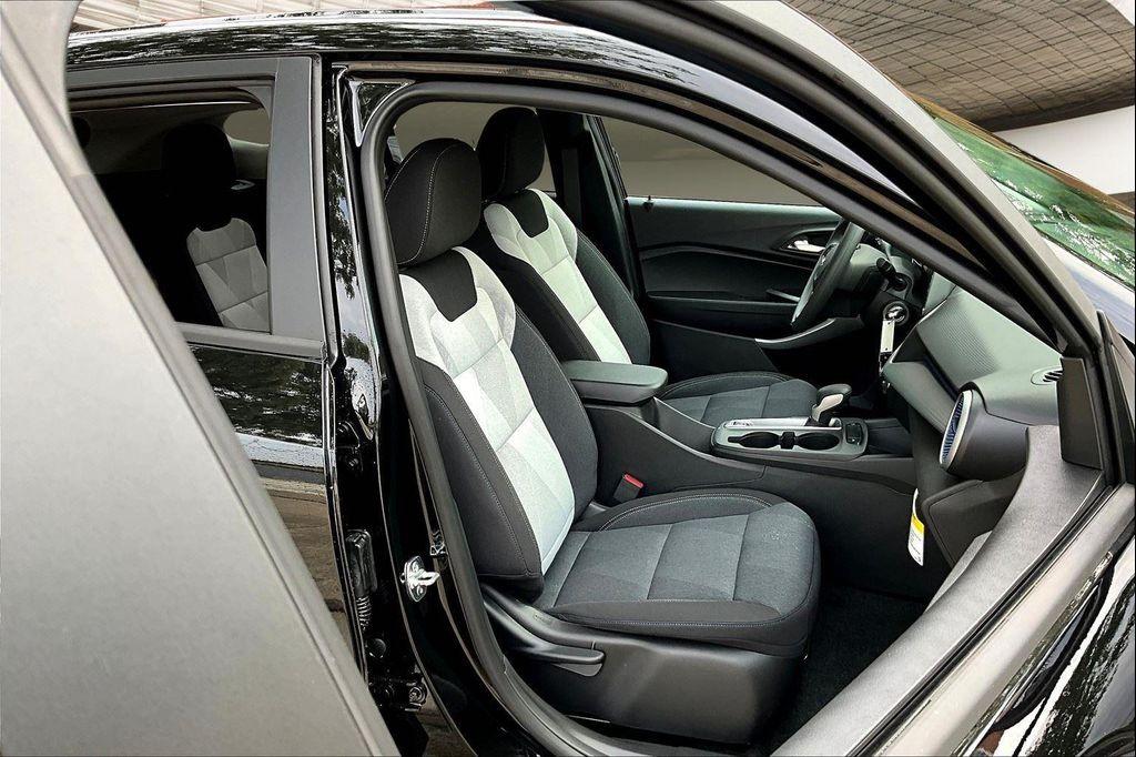 new 2026 Chevrolet Trax car, priced at $24,925