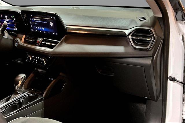 new 2024 Chevrolet TrailBlazer car, priced at $25,580