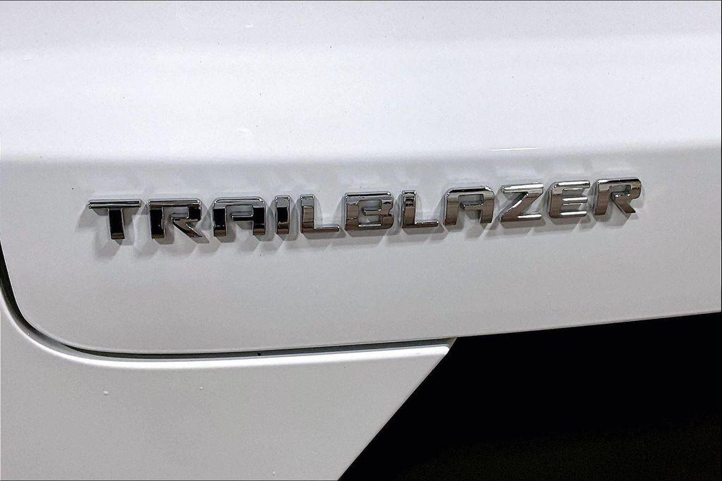 new 2024 Chevrolet TrailBlazer car, priced at $25,272