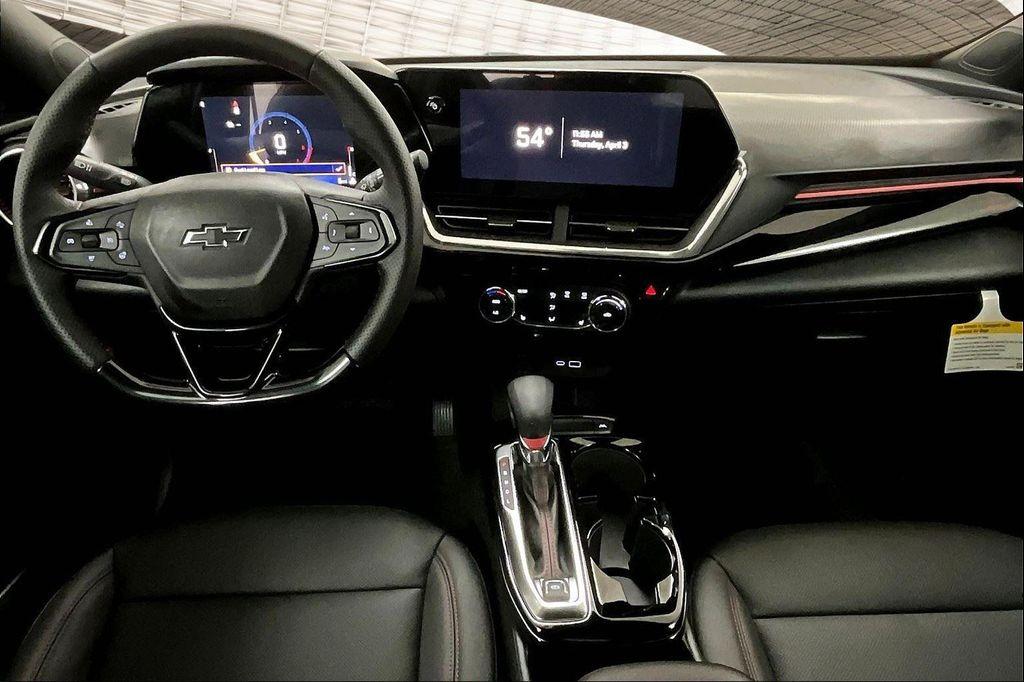 new 2025 Chevrolet Trax car, priced at $24,316