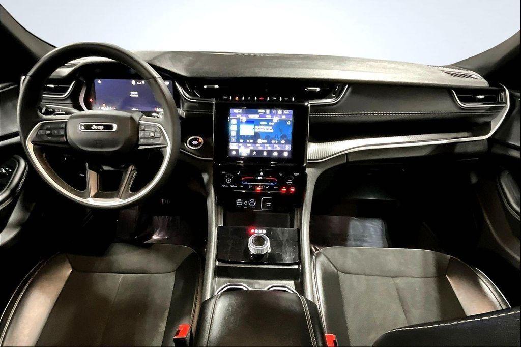 used 2024 Jeep Grand Cherokee L car, priced at $29,595